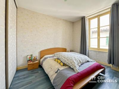 Acheter Maison Issoire 69990 euros