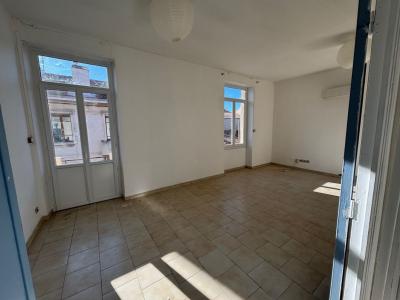 For rent 6 RUE VILLEPERDRIX 3 rooms 75 m2 Gard (30900) photo 0