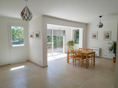 Acheter Appartement 123 m2 Beaurecueil