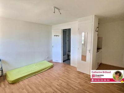 For sale Rochelle 1 room 18 m2 Charente maritime (17000) photo 0