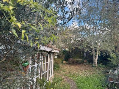 For sale Targon 6 rooms 187 m2 Gironde (33760) photo 2