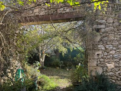 For sale Targon 6 rooms 187 m2 Gironde (33760) photo 3