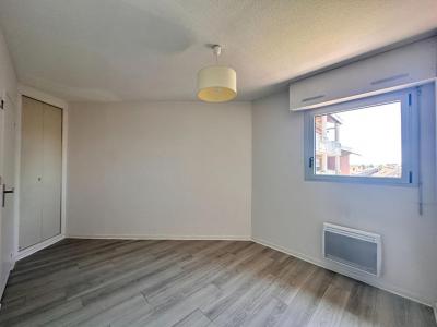 For sale Agen 2 rooms 39 m2 Lot et garonne (47000) photo 4
