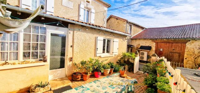 For sale Lisle 9 rooms 96 m2 Dordogne (24350) photo 1