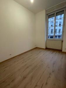 Louer Appartement Lyon-7eme-arrondissement Rhone
