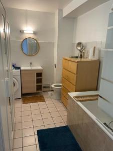 Louer Appartement Lyon-6eme-arrondissement 715 euros