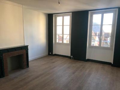 Louer Appartement 101 m2 Argentan
