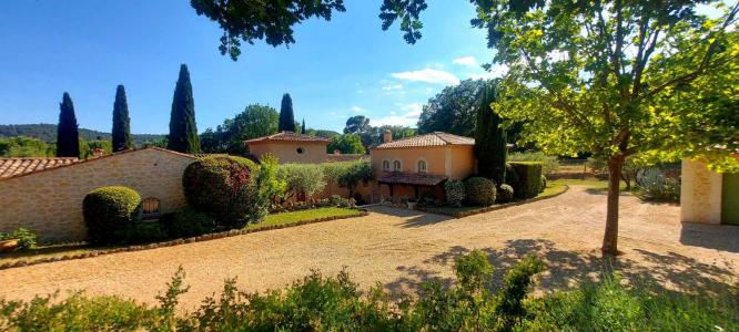 Acheter Prestige Salernes 1365000 euros