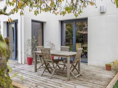 For sale Carquefou 8 rooms 208 m2 Loire atlantique (44470) photo 0