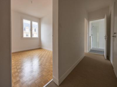 For sale Nantes 3 rooms 77 m2 Loire atlantique (44000) photo 3
