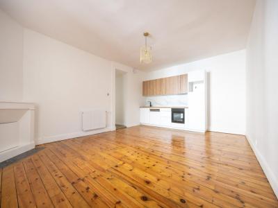 For sale Nantes 2 rooms 50 m2 Loire atlantique (44000) photo 1