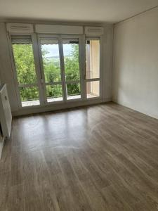 For rent Bar-sur-aube 3 rooms 74 m2 Aube (10200) photo 0