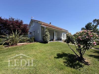 For sale Condom 3 rooms 127 m2 Gers (32100) photo 0