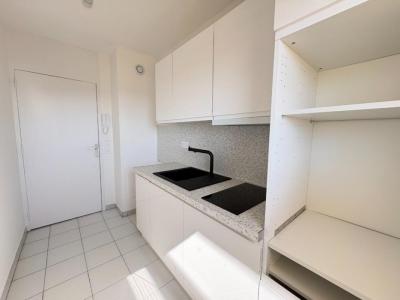 Annonce Location 2 pi�ces Appartement Saint-laurent-du-var 06