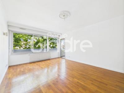 For sale Lyon-8eme-arrondissement 3 rooms 79 m2 Rhone (69008) photo 0