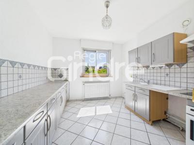 For sale Lyon-8eme-arrondissement 3 rooms 79 m2 Rhone (69008) photo 2