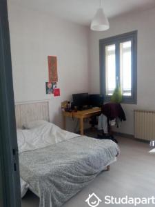 For rent Bordeaux 1 room 22 m2 Gironde (33200) photo 0