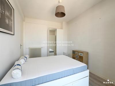 For rent Courbevoie 2 rooms 43 m2 Hauts de Seine (92400) photo 0