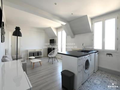 Louer Appartement Courbevoie 1295 euros