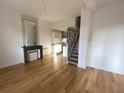 Louer Appartement 65 m2 Bordeaux