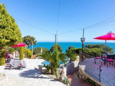 Louer pour les vacances Maison 250 m2 Eze