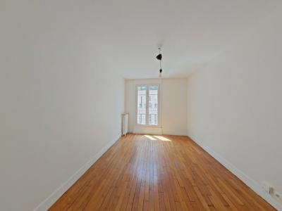 For rent Paris-17eme-arrondissement 2 rooms 38 m2 Paris (75017) photo 1