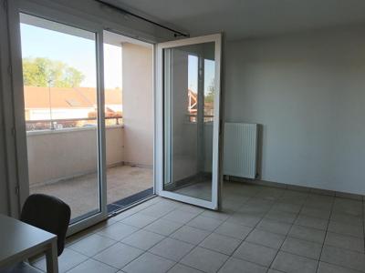 Louer Appartement 42 m2 Pringy