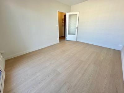 Louer Appartement Lyon-7eme-arrondissement 855 euros