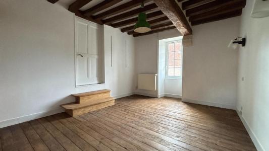 Louer Maison Montabard 792 euros