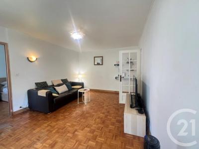 For rent Fontenay-sous-bois 3 rooms 61 m2 Val de Marne (94120) photo 1
