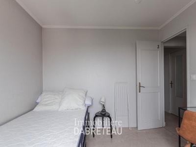 Louer Appartement Bron 530 euros