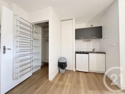 For rent Limoges 2 rooms 41 m2 Haute vienne (87000) photo 2