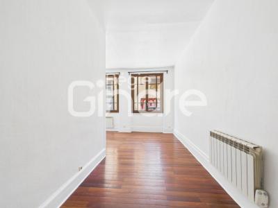 Louer Appartement Lyon-4eme-arrondissement 777 euros