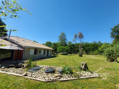 For sale Bazas 6 rooms 220 m2 Gironde (33430) photo 0