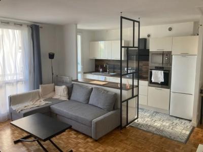 For rent Neuilly-sur-marne 2 rooms 45 m2 Seine saint denis (93330) photo 0