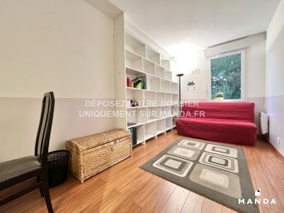Louer Appartement Villejuif 1350 euros