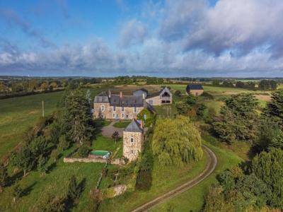 For sale Evron 9 rooms 295 m2 Mayenne (53600) photo 1