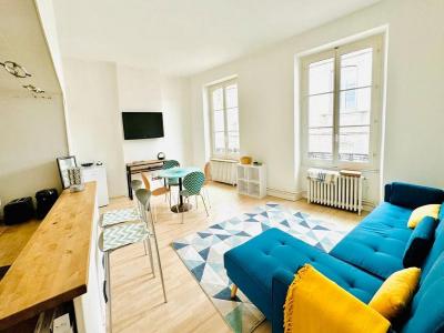 For rent Bordeaux 3 rooms 72 m2 Gironde (33000) photo 0