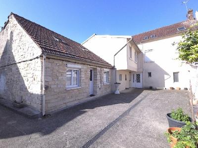 For sale 2 rooms 36 m2 Oise (60180) photo 0