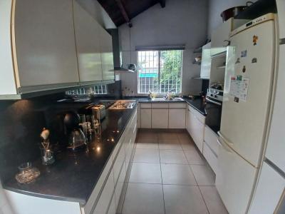 Acheter Maison Saint-benoit 439850 euros
