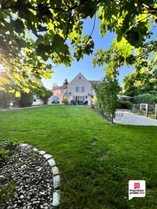 For sale Wy-dit-joli-village 6 rooms 160 m2 Val d'Oise (95420) photo 0