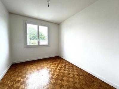 For rent Rennes 3 rooms 55 m2 Ille et vilaine (35000) photo 3