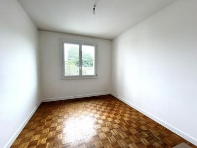 For rent Rennes 3 rooms 55 m2 Ille et vilaine (35000) photo 4