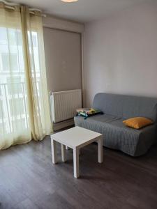 For rent Lyon-8eme-arrondissement 1 room 21 m2 Rhone (69008) photo 0