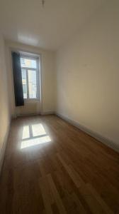 Louer Appartement Lyon-7eme-arrondissement 1033 euros