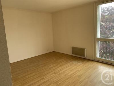 For rent Pont-sainte-maxence 1 room 30 m2 Oise (60700) photo 2
