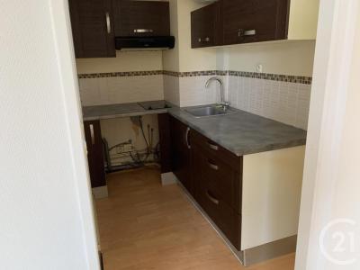 For rent Pont-sainte-maxence 1 room 30 m2 Oise (60700) photo 3