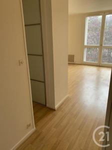 For rent Pont-sainte-maxence 1 room 30 m2 Oise (60700) photo 4