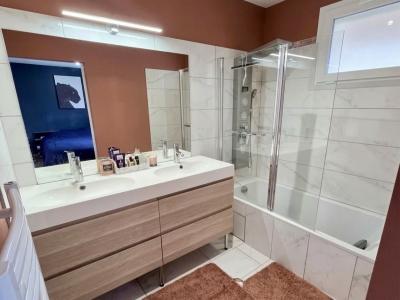 For sale Loyettes 5 rooms 110 m2 Ain (01360) photo 2