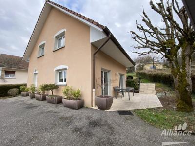 For rent Voujeaucourt 7 rooms 187 m2 Doubs (25420) photo 0